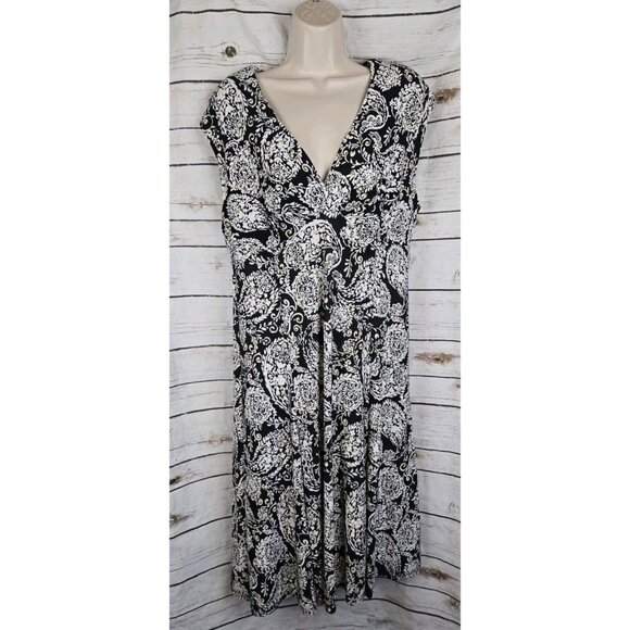Chaps Black Floral Knit Midi Dress XL Midi 90's Fit & Flare Y2K - Picture 4 of 6